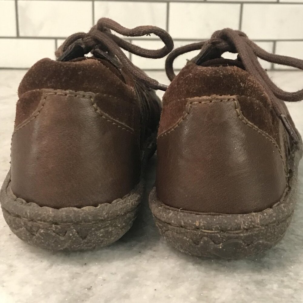 Born Shoes Womens Size 7.5 Brown Lace Up Sneakers Leather Suede Casual Low Top - Picture 4 of 8